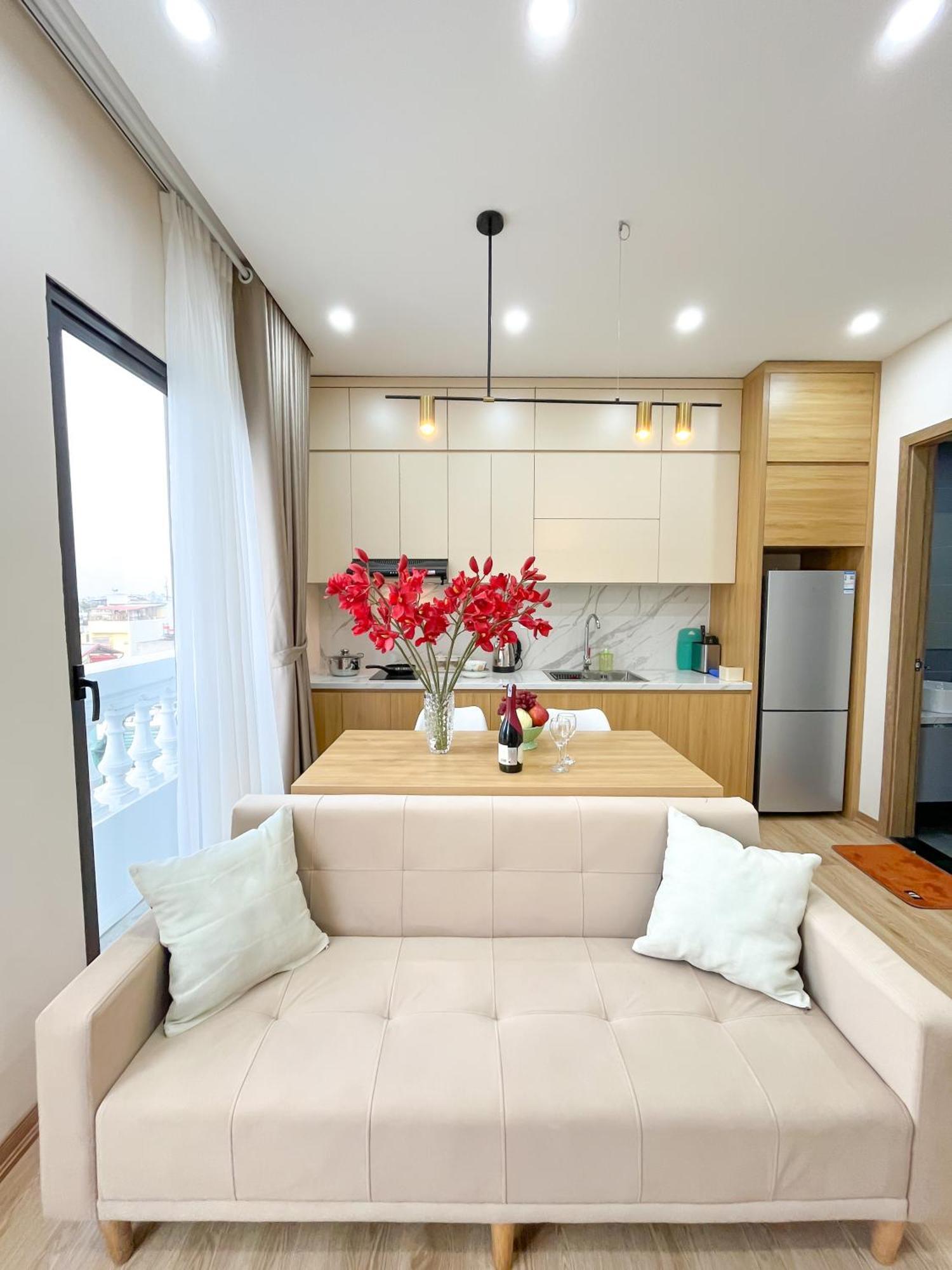 Amazing Housing Lac Long Quan Hanoi Exterior foto