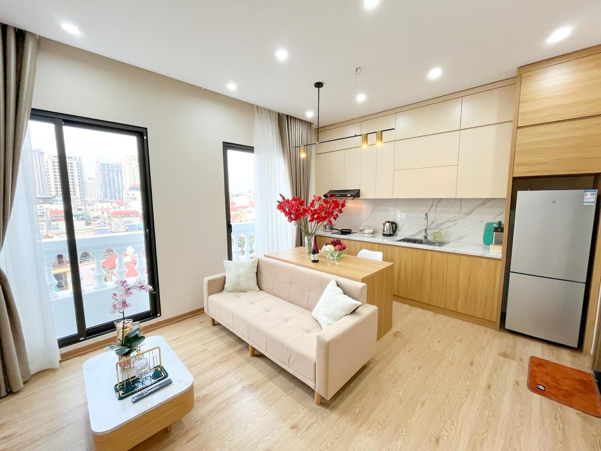 Amazing Housing Lac Long Quan Hanoi Exterior foto