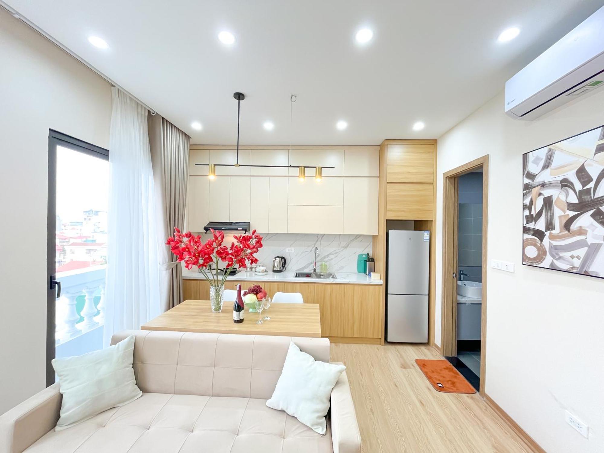 Amazing Housing Lac Long Quan Hanoi Exterior foto